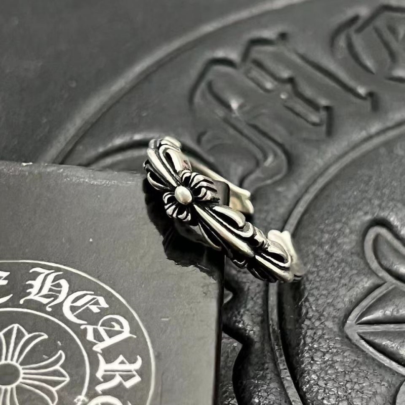Ch**me He**ts rings